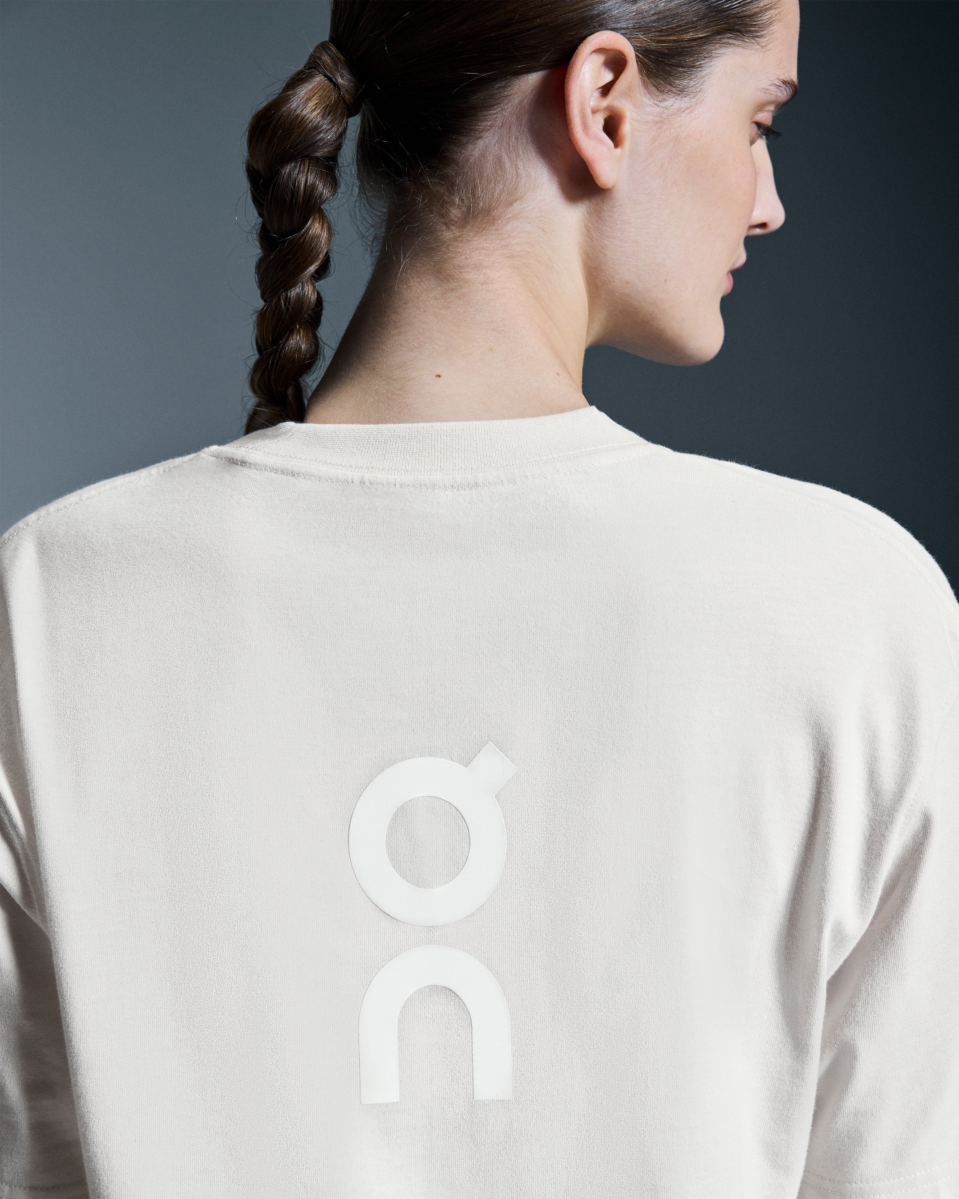 On Club-T Silver (Women's)