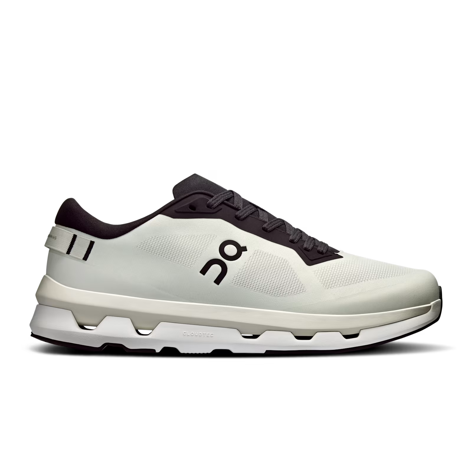 On Running Cloudzone Ice Black