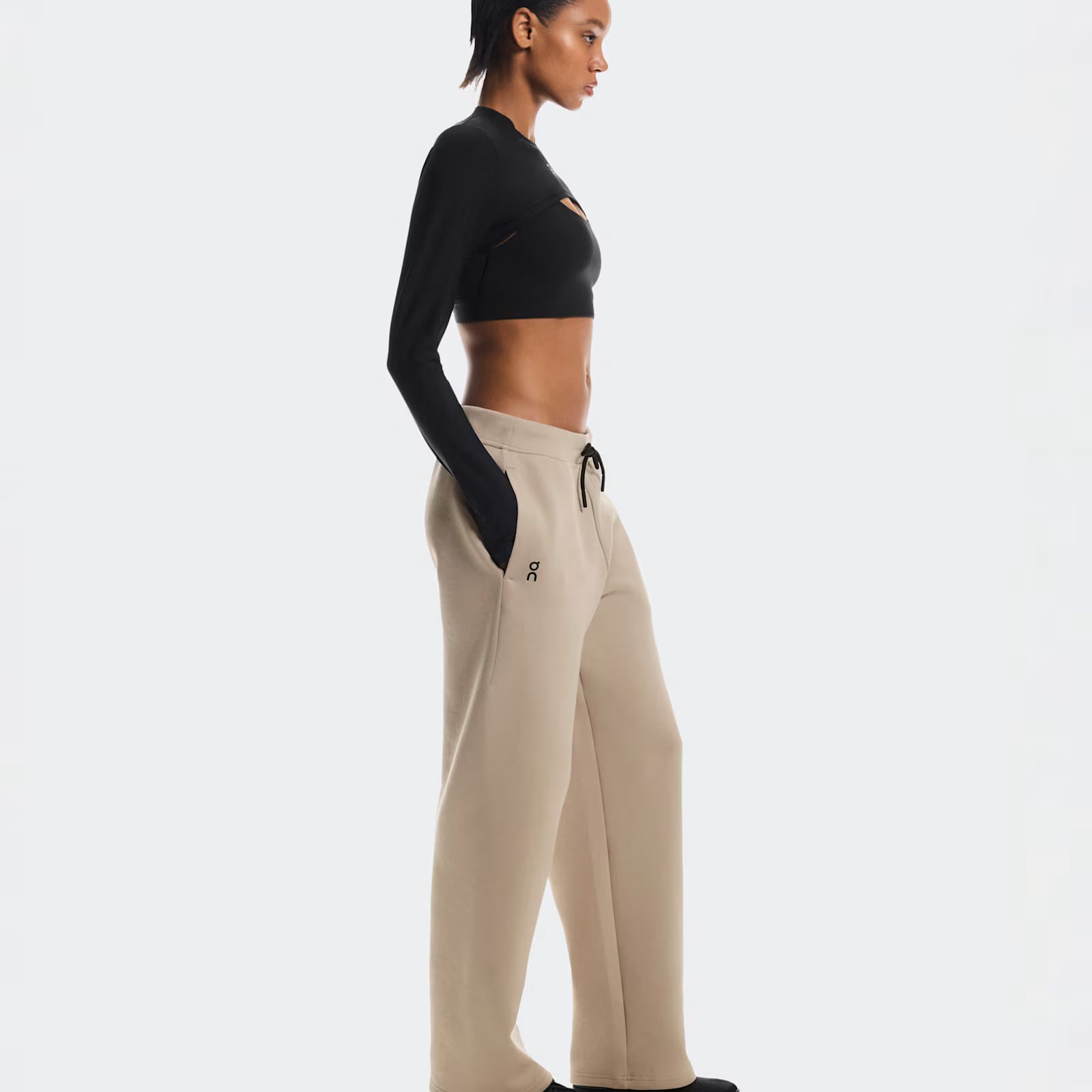 On Focus Tech Sweatpants Desert (Women'S)
