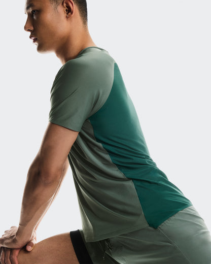 On Performance-T Olive | Spirulina