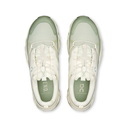On Cloudhorizon End. Ivory Leaf