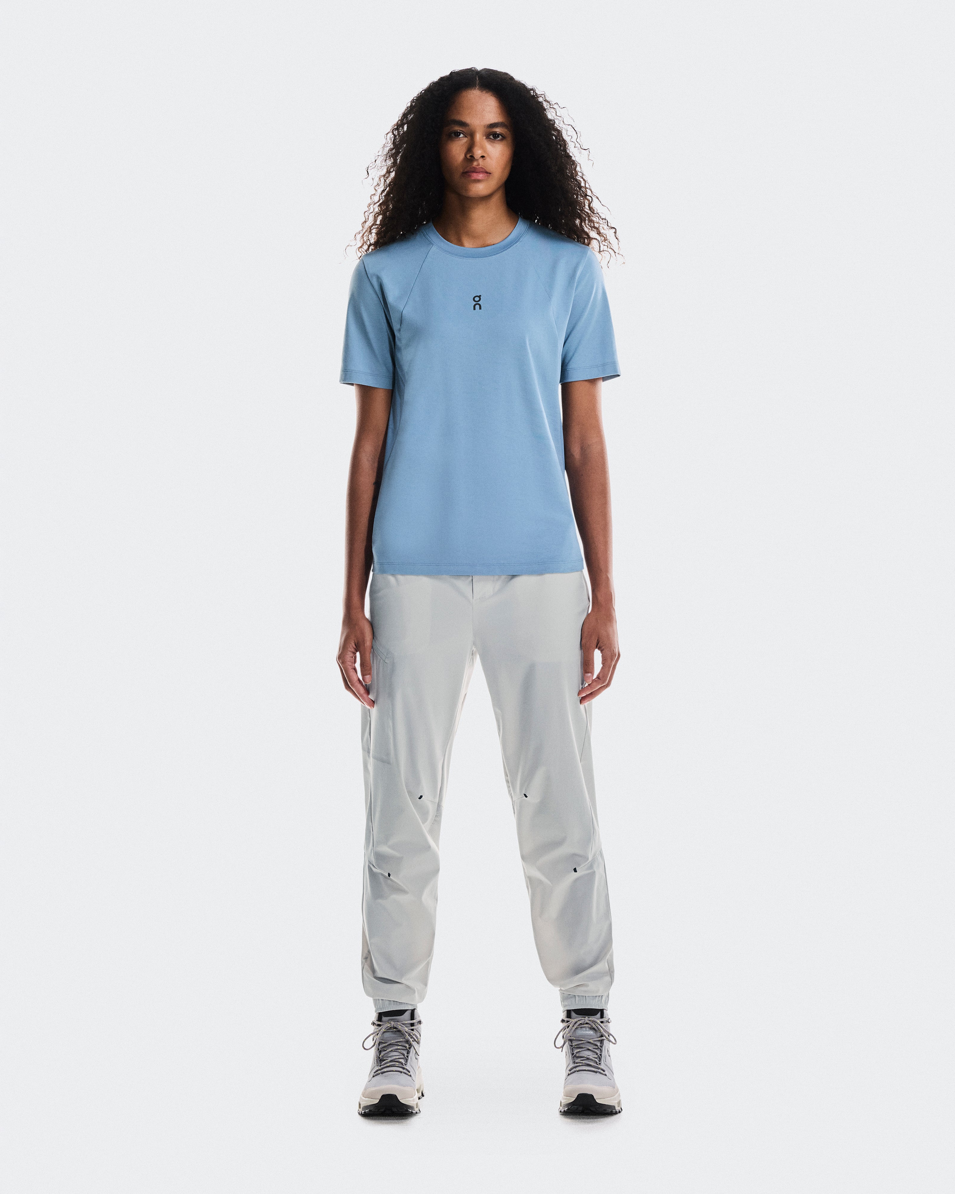 On Trek-T Chambray (Women's)