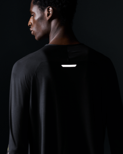 on performance long-t lumos Black