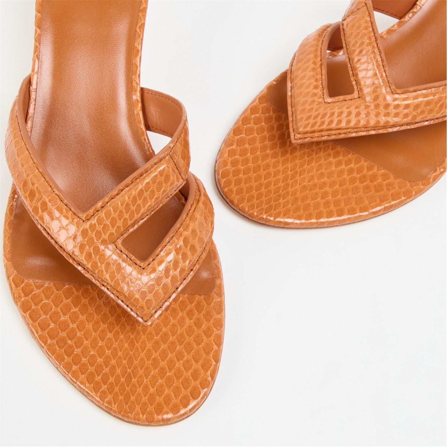  Fendi Thong Heel Ld54 Brandy