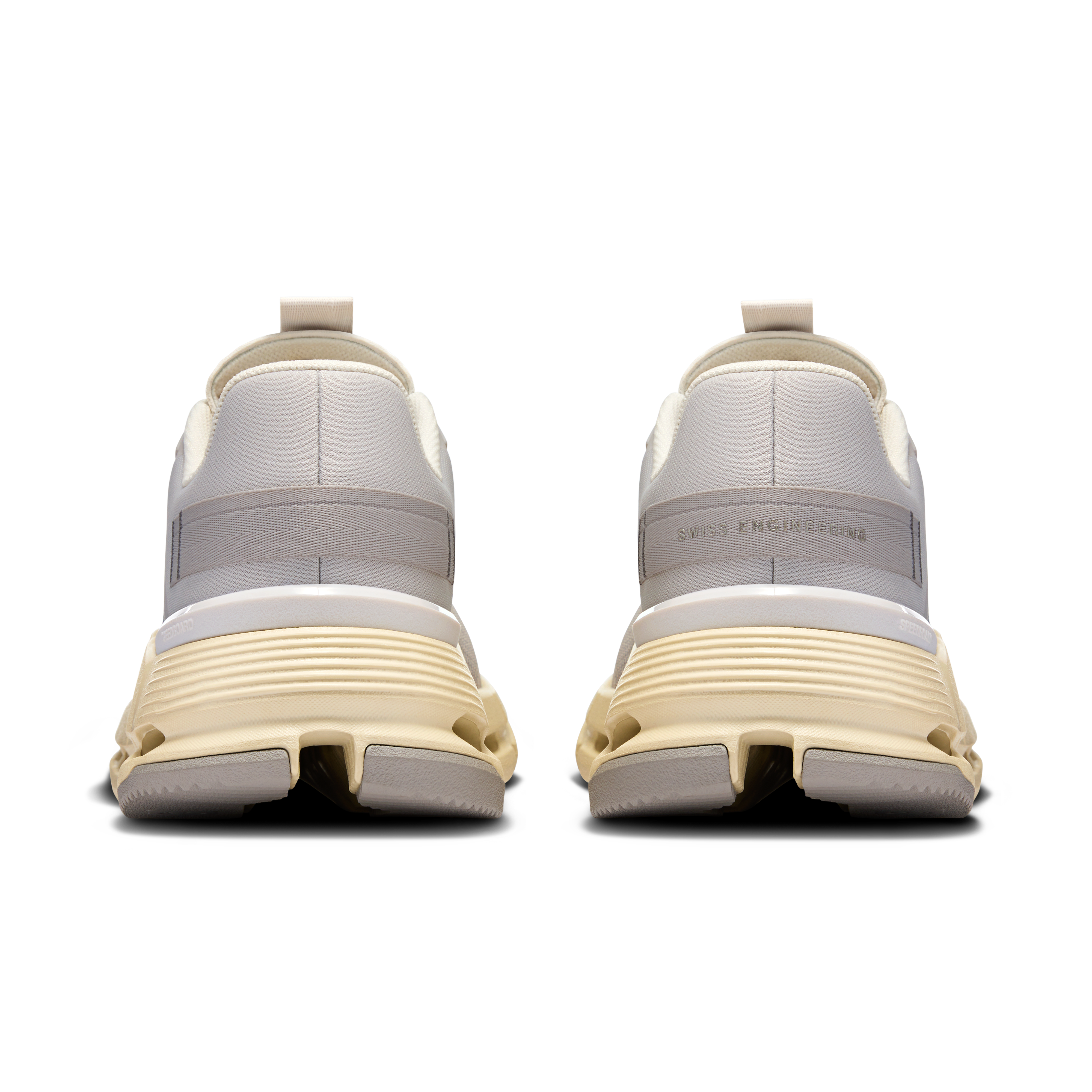 On Cloudnova Form 2 Tt Wolf Cream (Women'S)