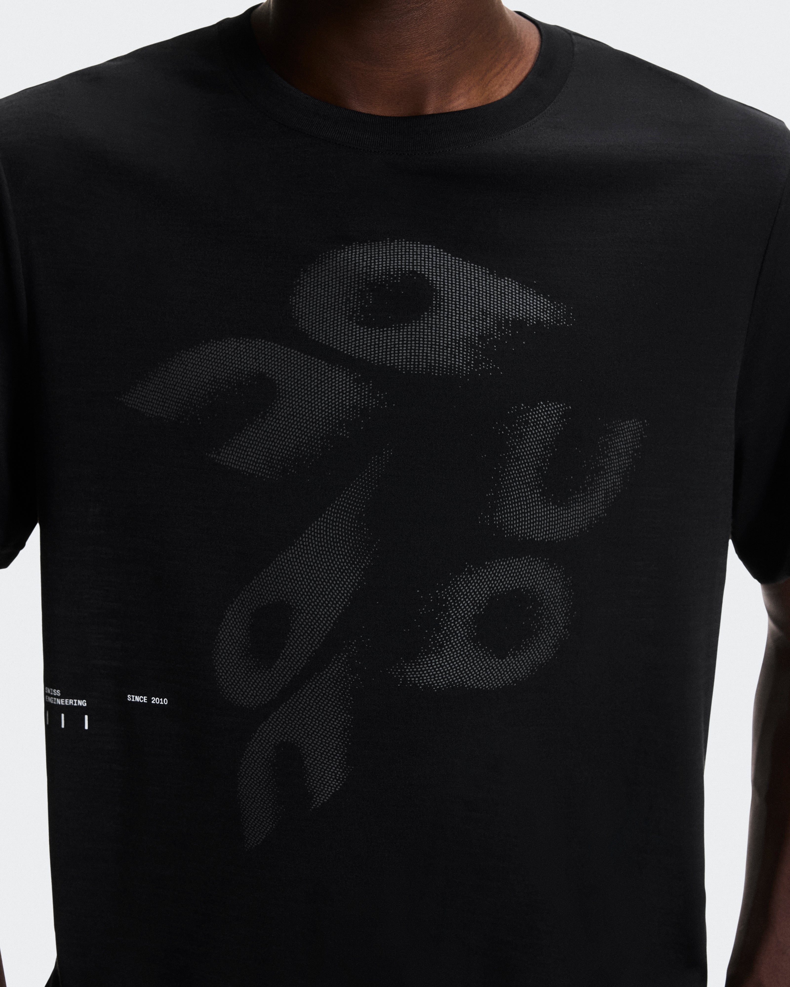 On On Run-T Black
