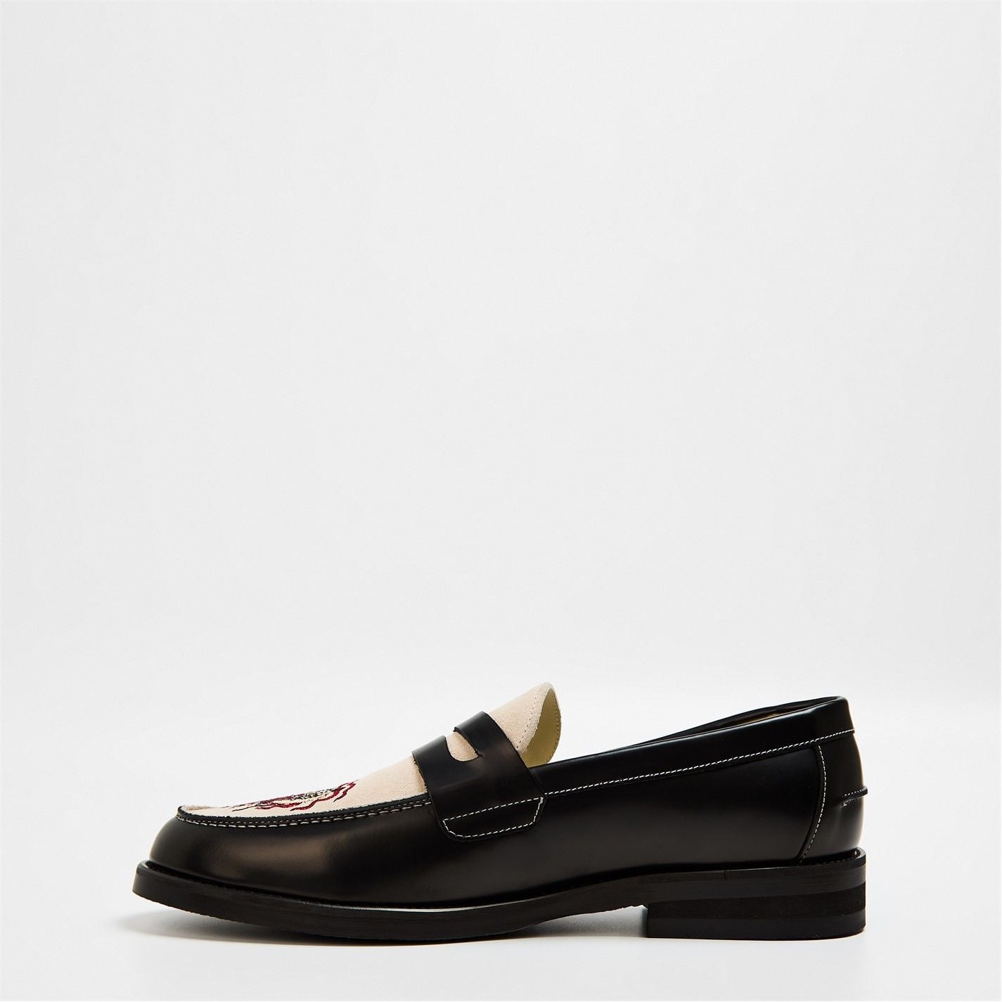  Fire Tiger Penny Loafers Black