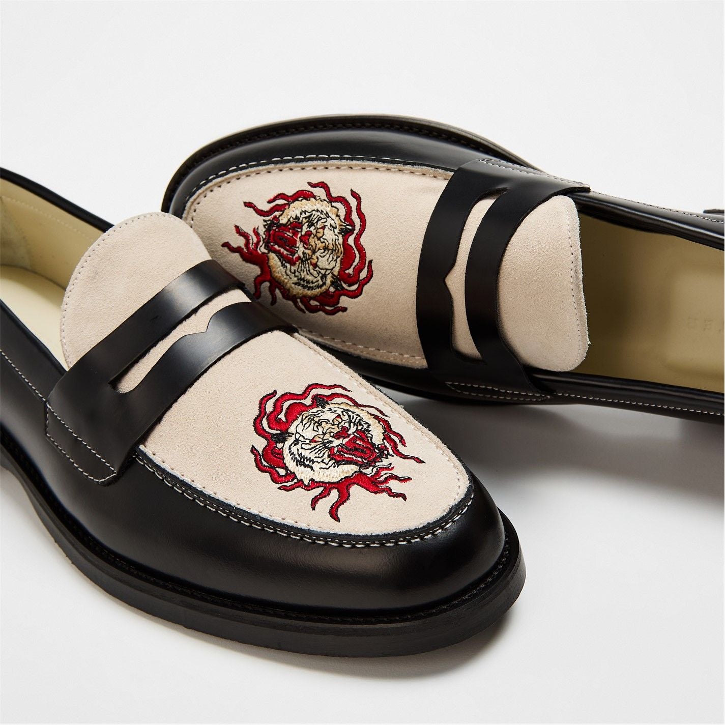  Fire Tiger Penny Loafers Black