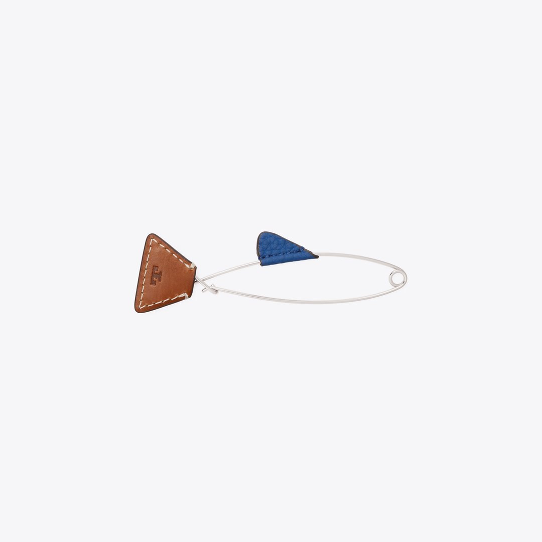 Tory Burch Fish Bag Pin Multi