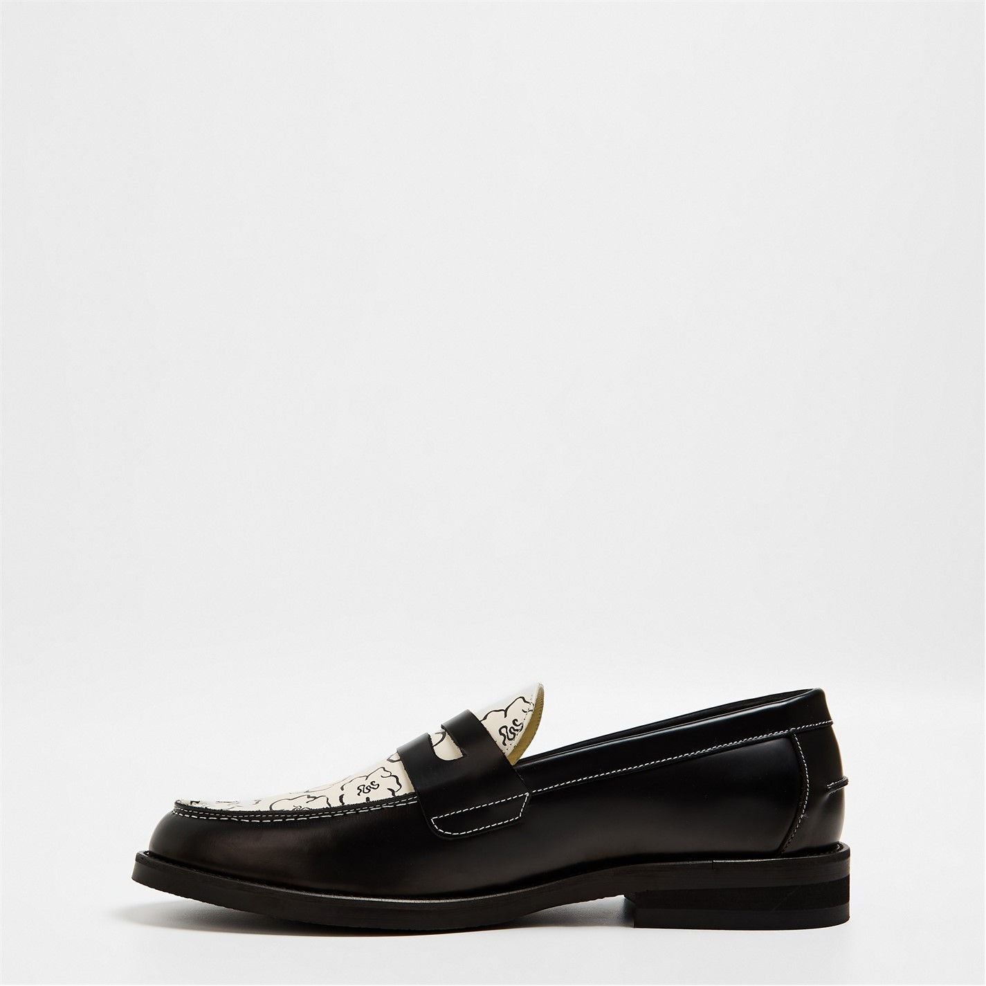  Floral Sketch Penny Loafers Black