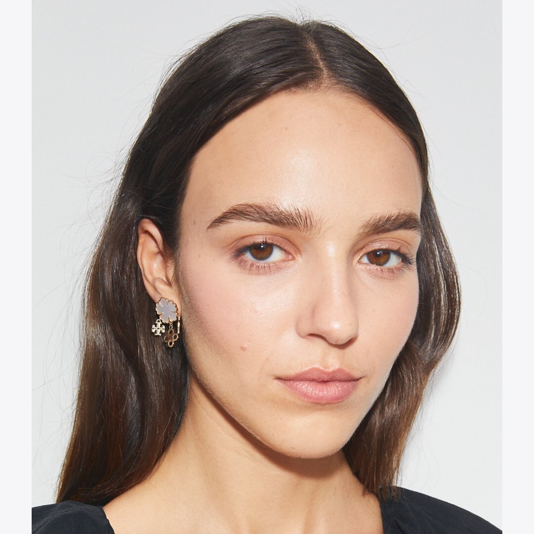 Tory Burch Forget Me Not Cluster Earrings Tory Gold / Mother of Pearl