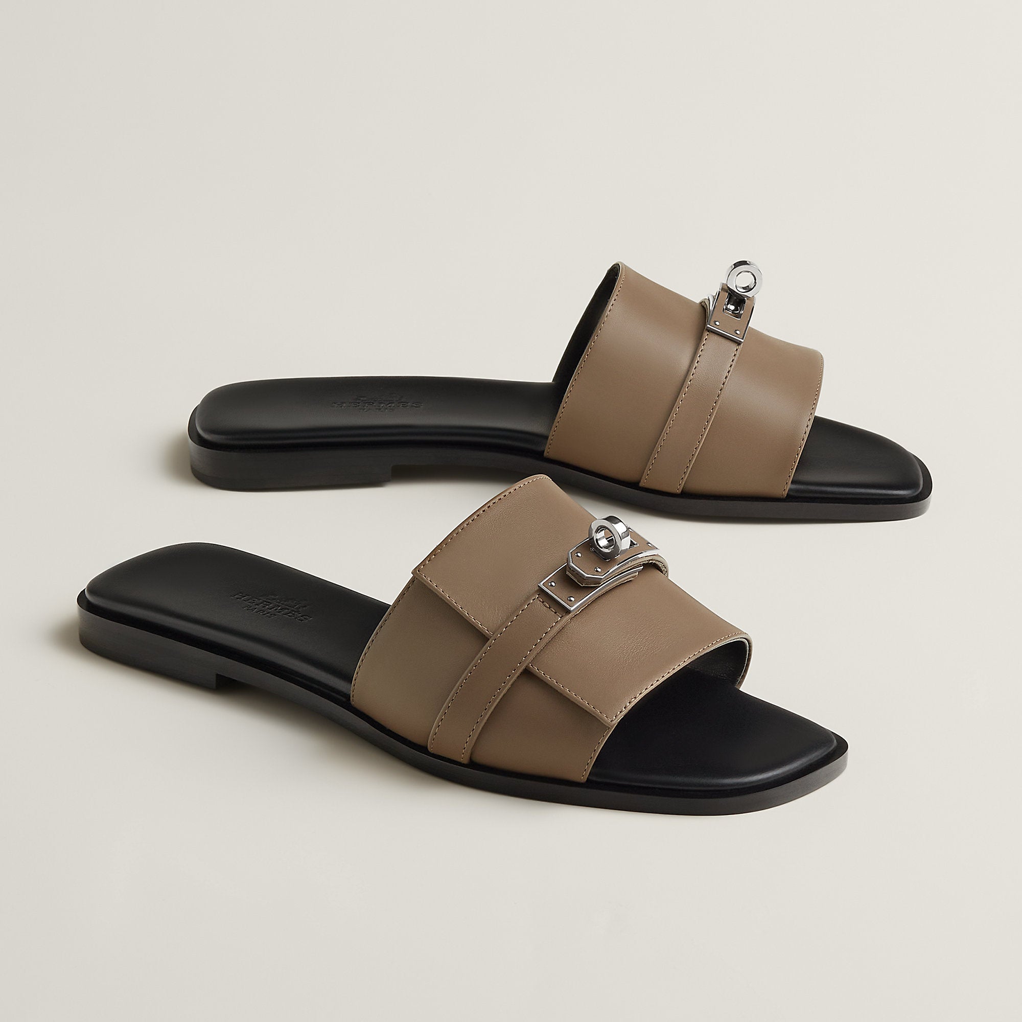  Hermes Giulia Sandal Toupe