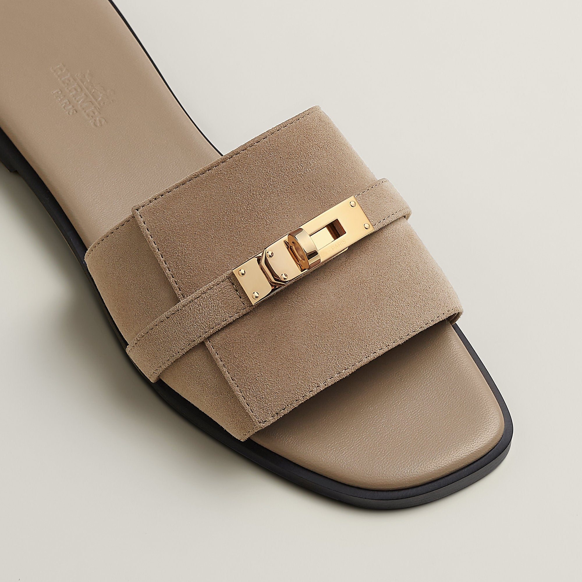  Hermes Giulia Sandal Beige Sable