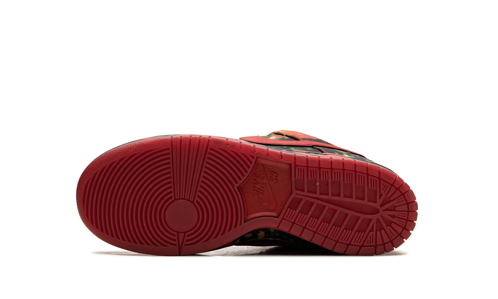 Nike SB Dunk Low The Wizard of Oz Poppy Field