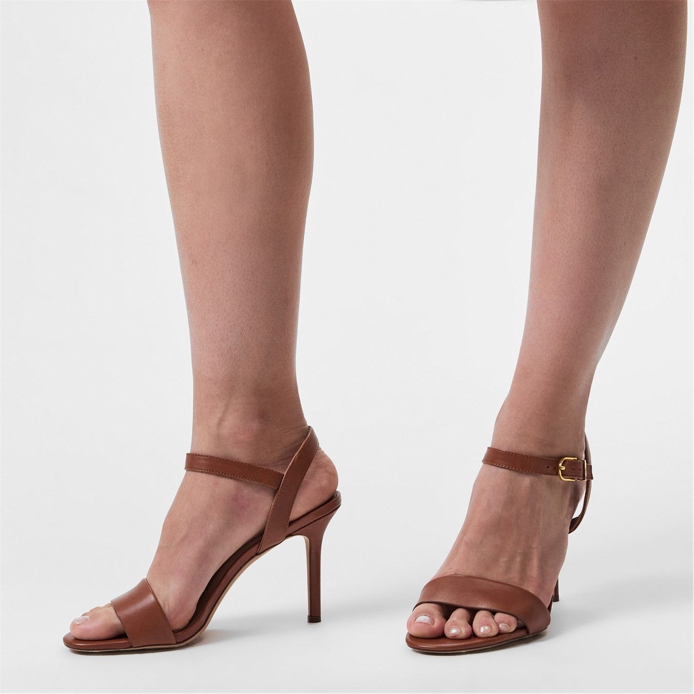  Gwen Sandals Deep Saddle Tan