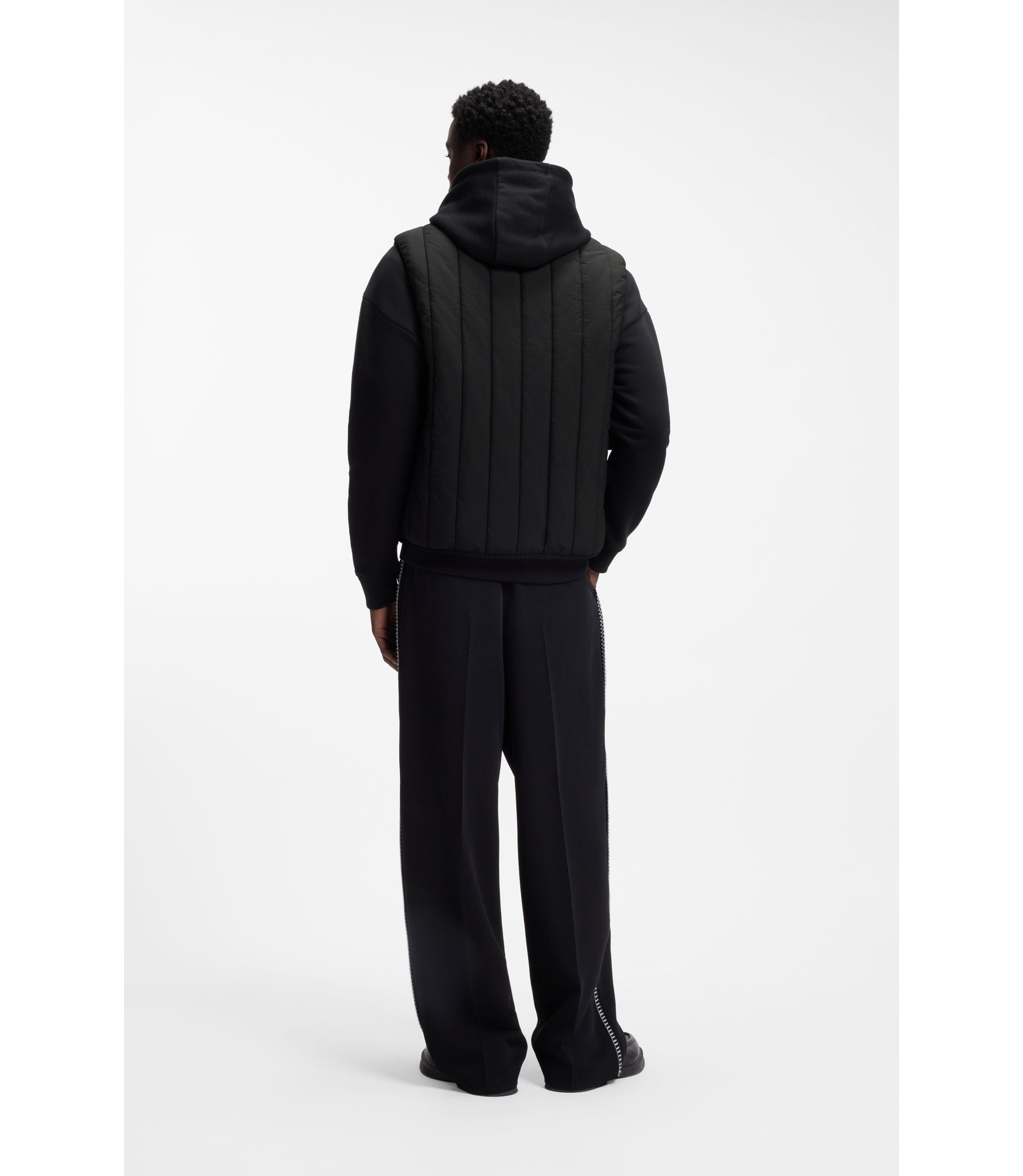 Hugo Lightweight Gilet With Vertical Quilting Black