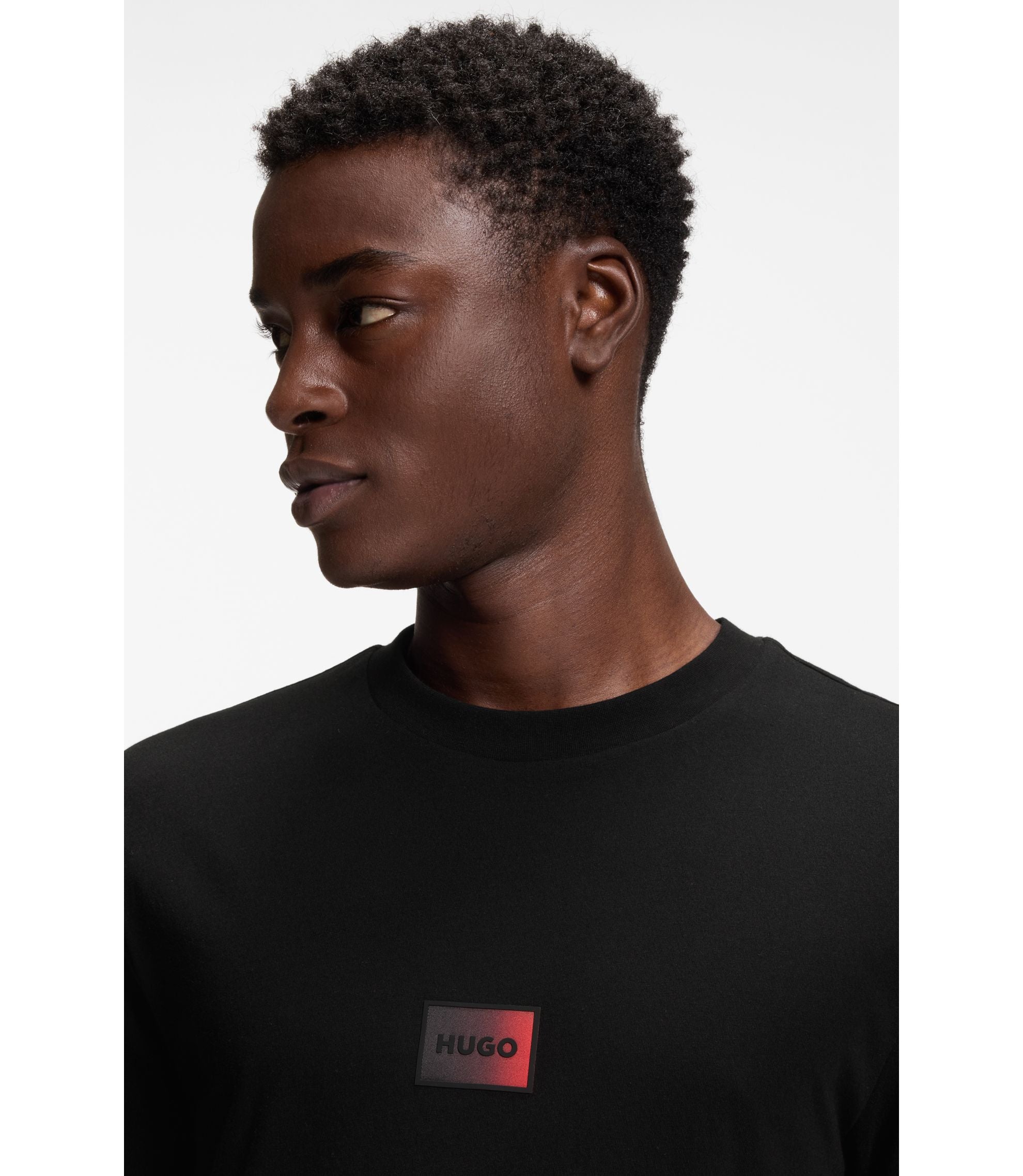 Hugo Gradient Logo T Shirt In Cotton Jersey Black