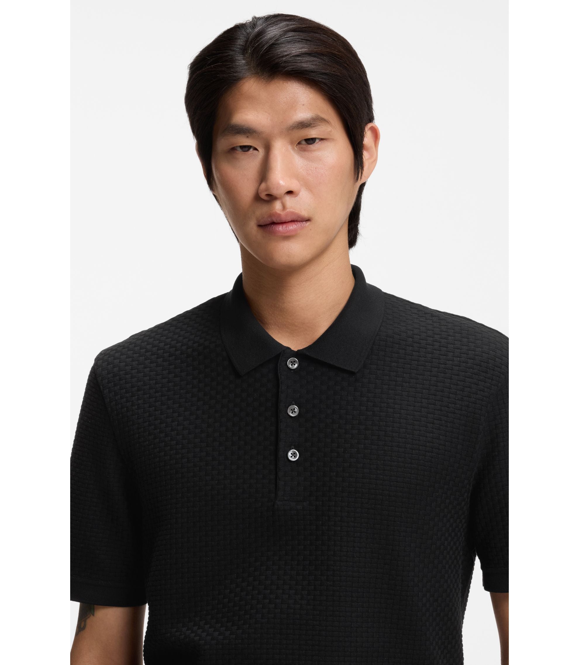 #color_black