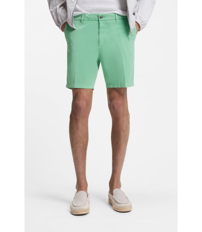 Boss Modern Fit Shorts In Stretch Cotton Twill Light Green