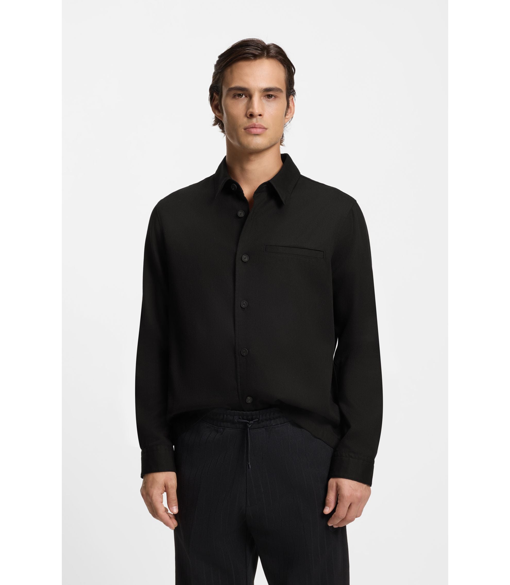 #color_black