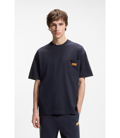 Hugo Loose Fit T Shirt In Cotton With Suede Logo Badge Dark Blue