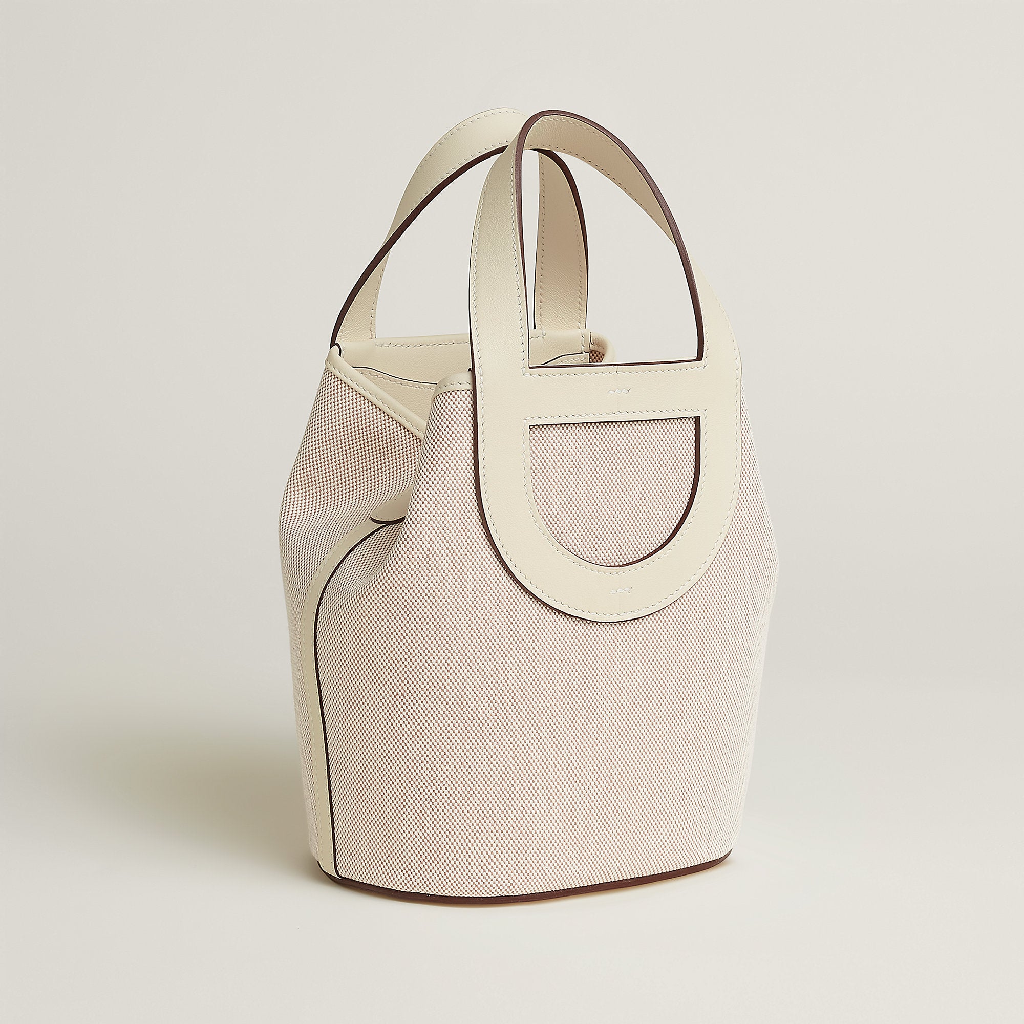  Hermes In The Loop 18 Bag Cru