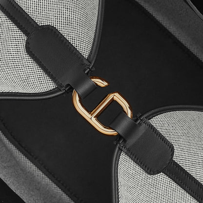  Hermes In The Loop 23 Bag Cru