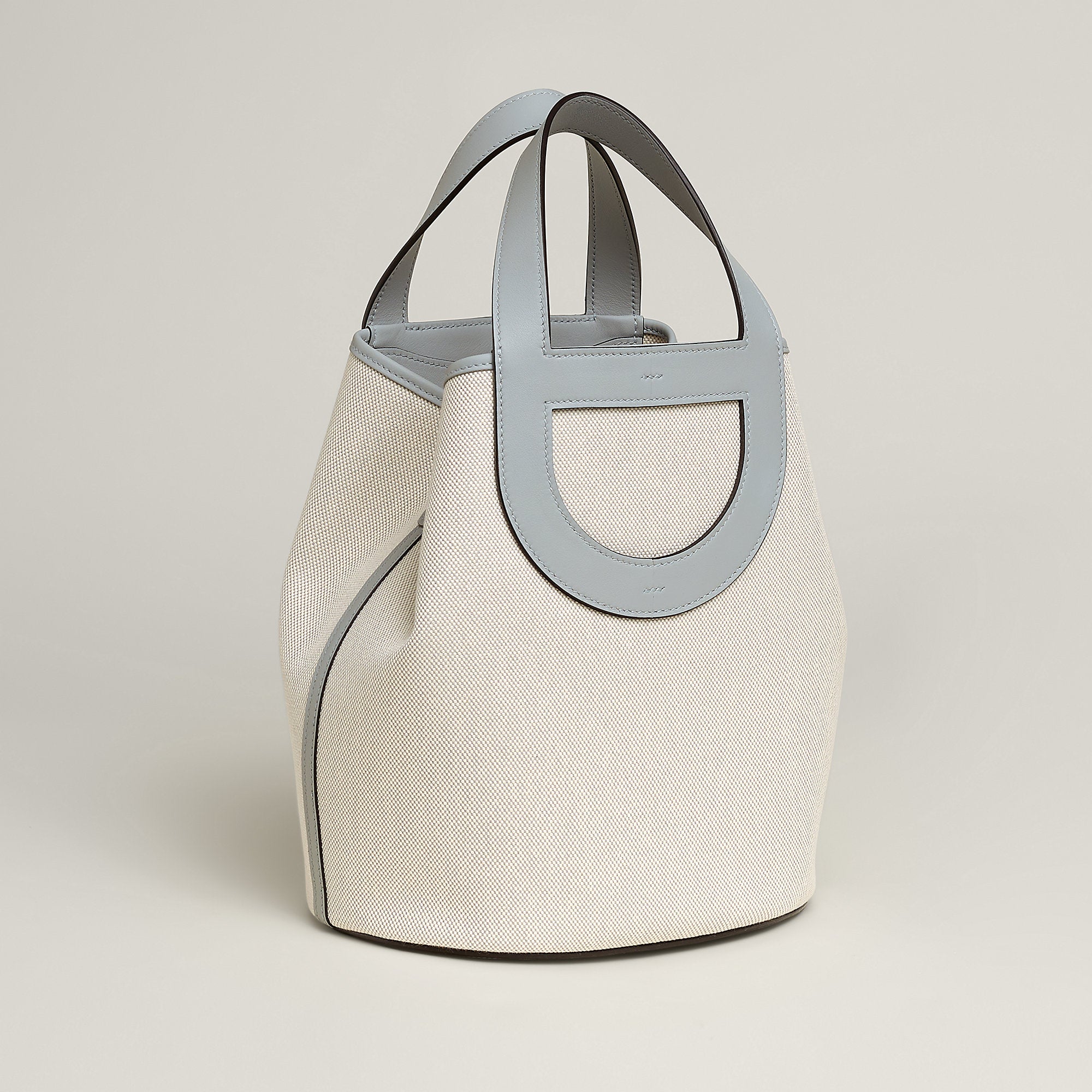  Hermes Herms In The Loop 23 Bag Cru
