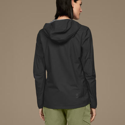 On Waterproof Anorak Black (Women'S)
