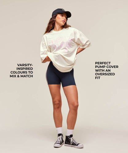 Women's Gymshark Varsity Graphic Oversized T-Shirt Soft White