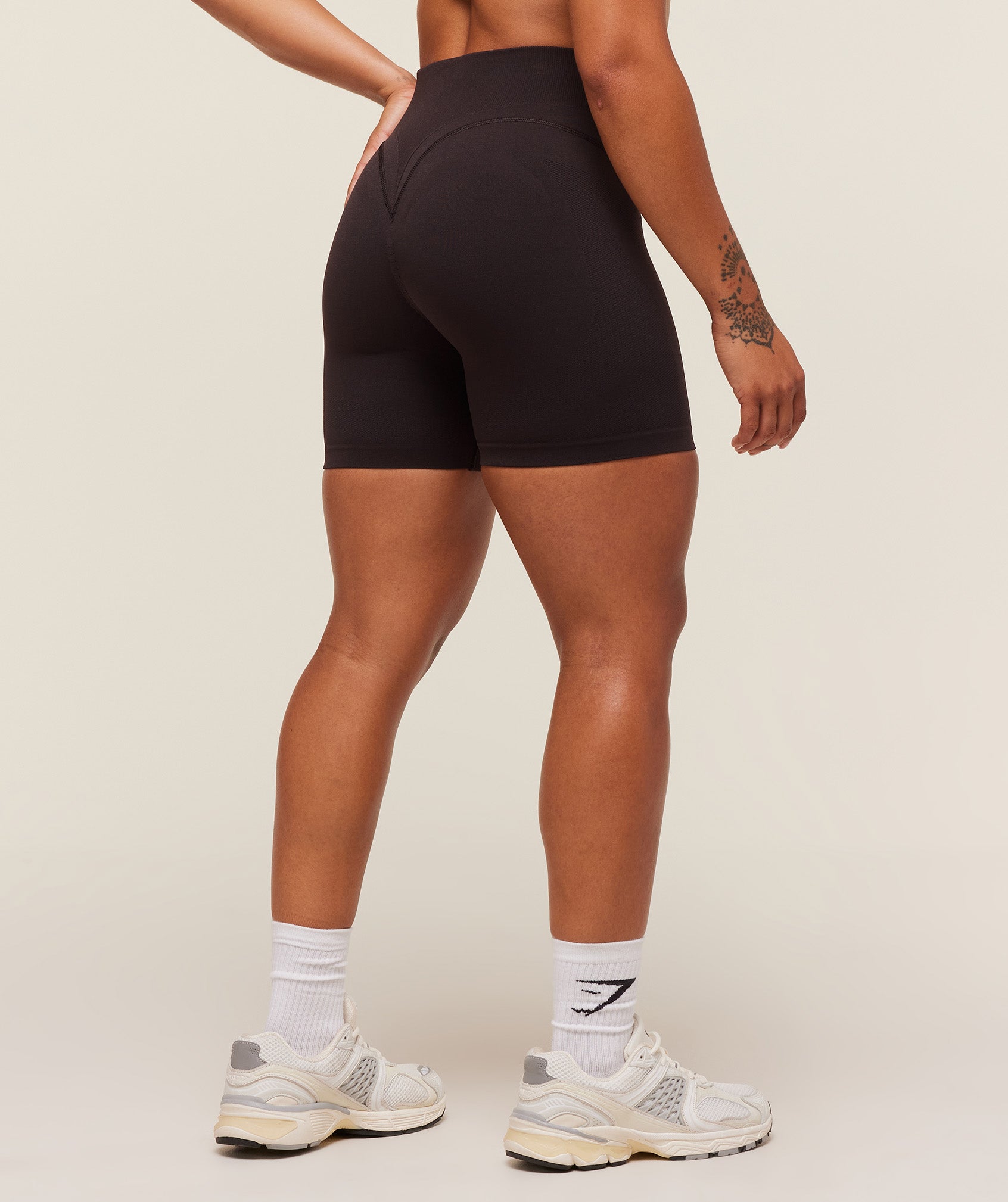 Women's Gymshark Activate Seamless Shorts Plum Brown