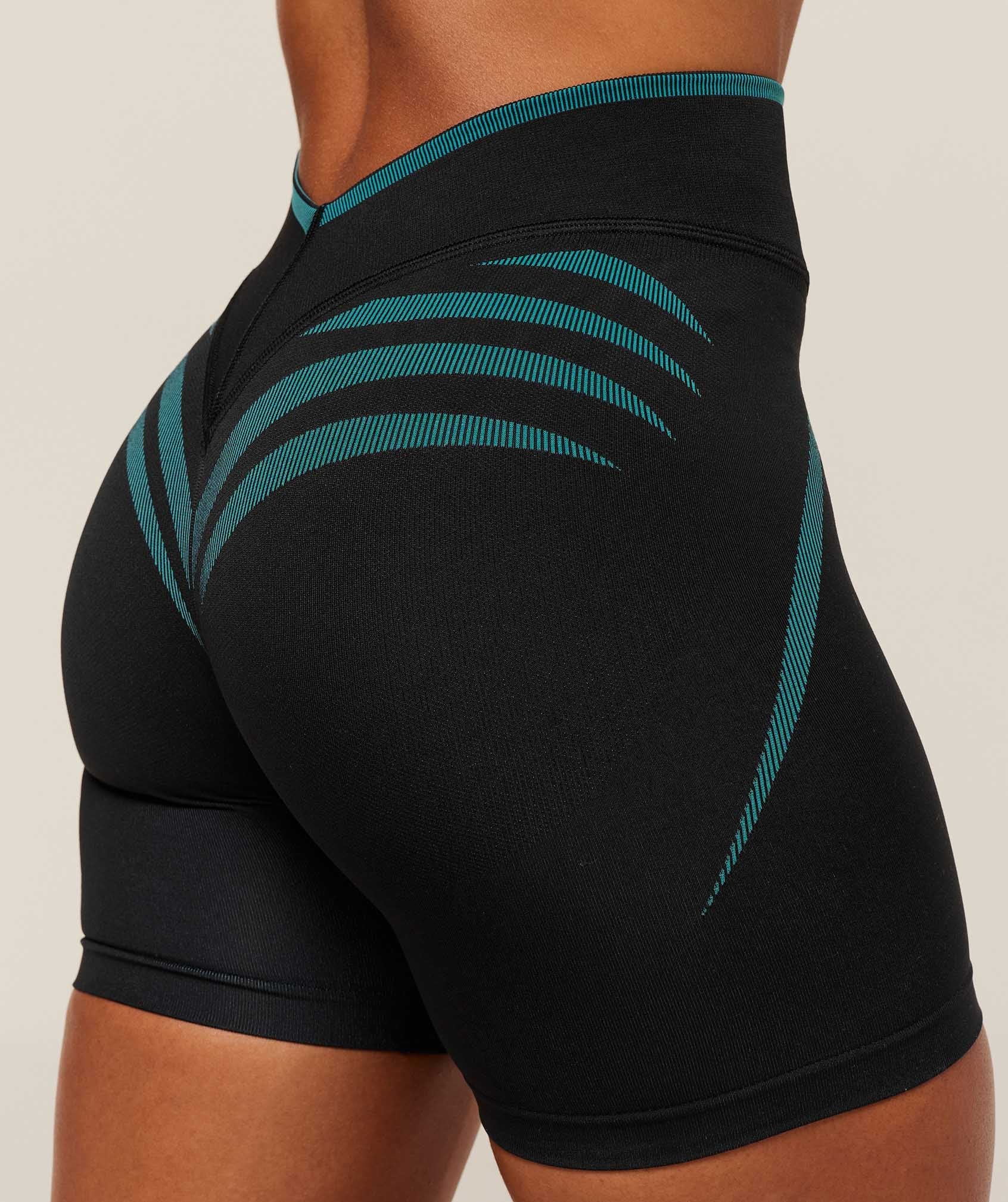 Women's Gymshark Apex Lift Seamless Short Black