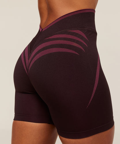 Women's Gymshark Apex Lift Seamless Short Cherry Purple