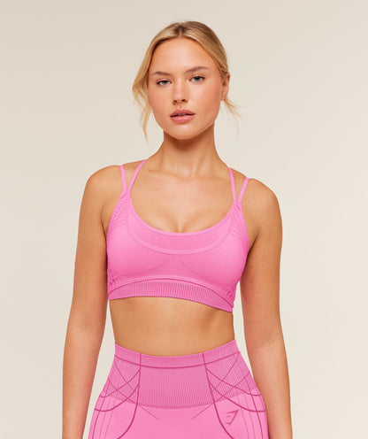 Women's Gymshark Apex Seamless Strappy Sports Bra Focus Pink
