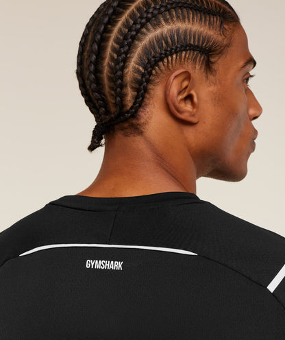 Gymshark Arrival Contrast T-Shirt Black