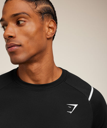 Gymshark Arrival Contrast T-Shirt Black