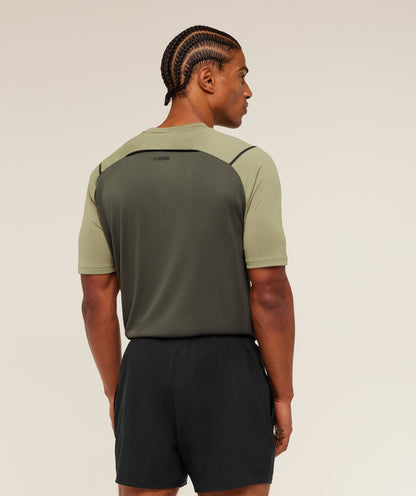 Gymshark Arrival Contrast T-Shirt Grounded Green