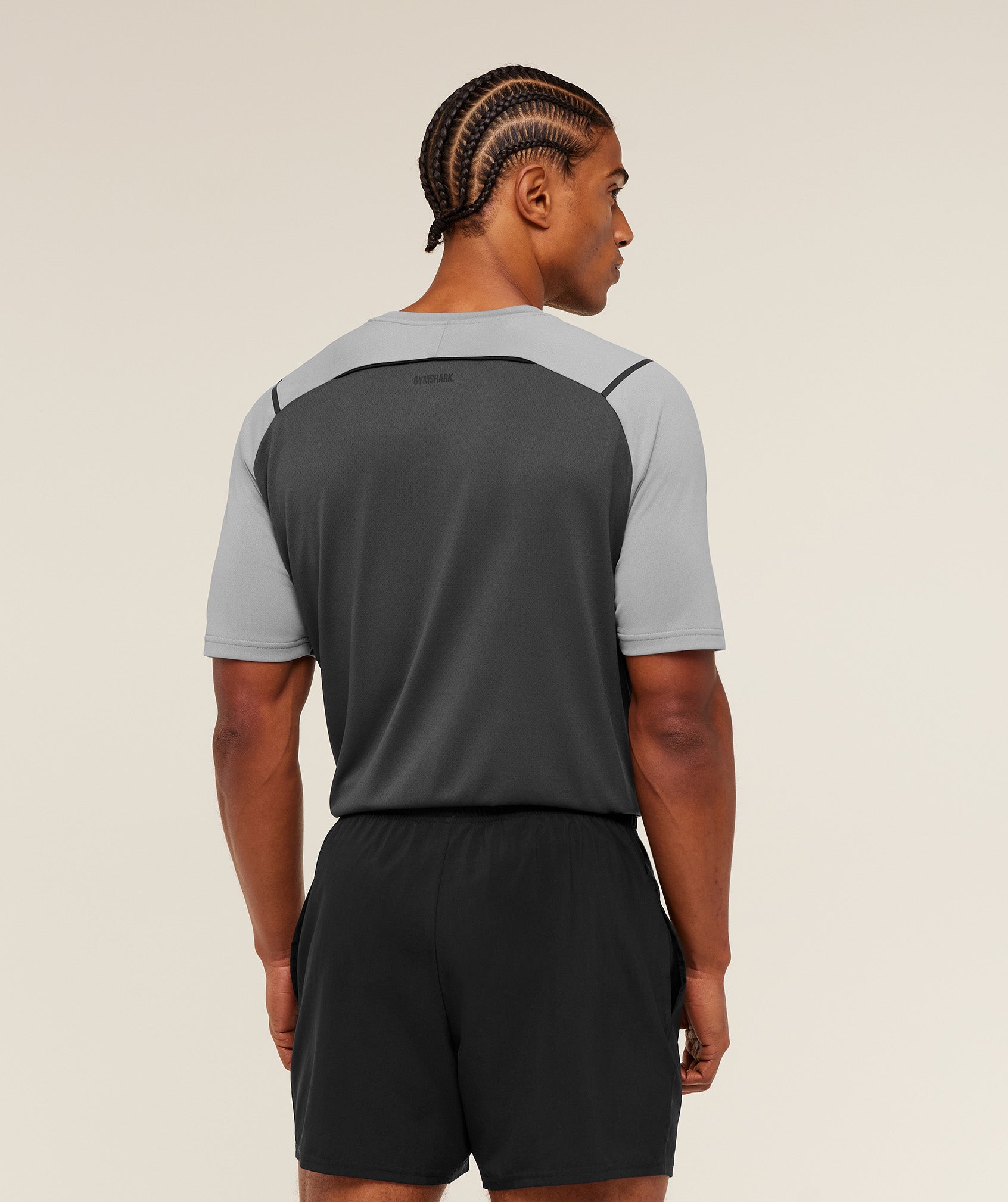 Gymshark Arrival Contrast T-Shirt Smokey Grey