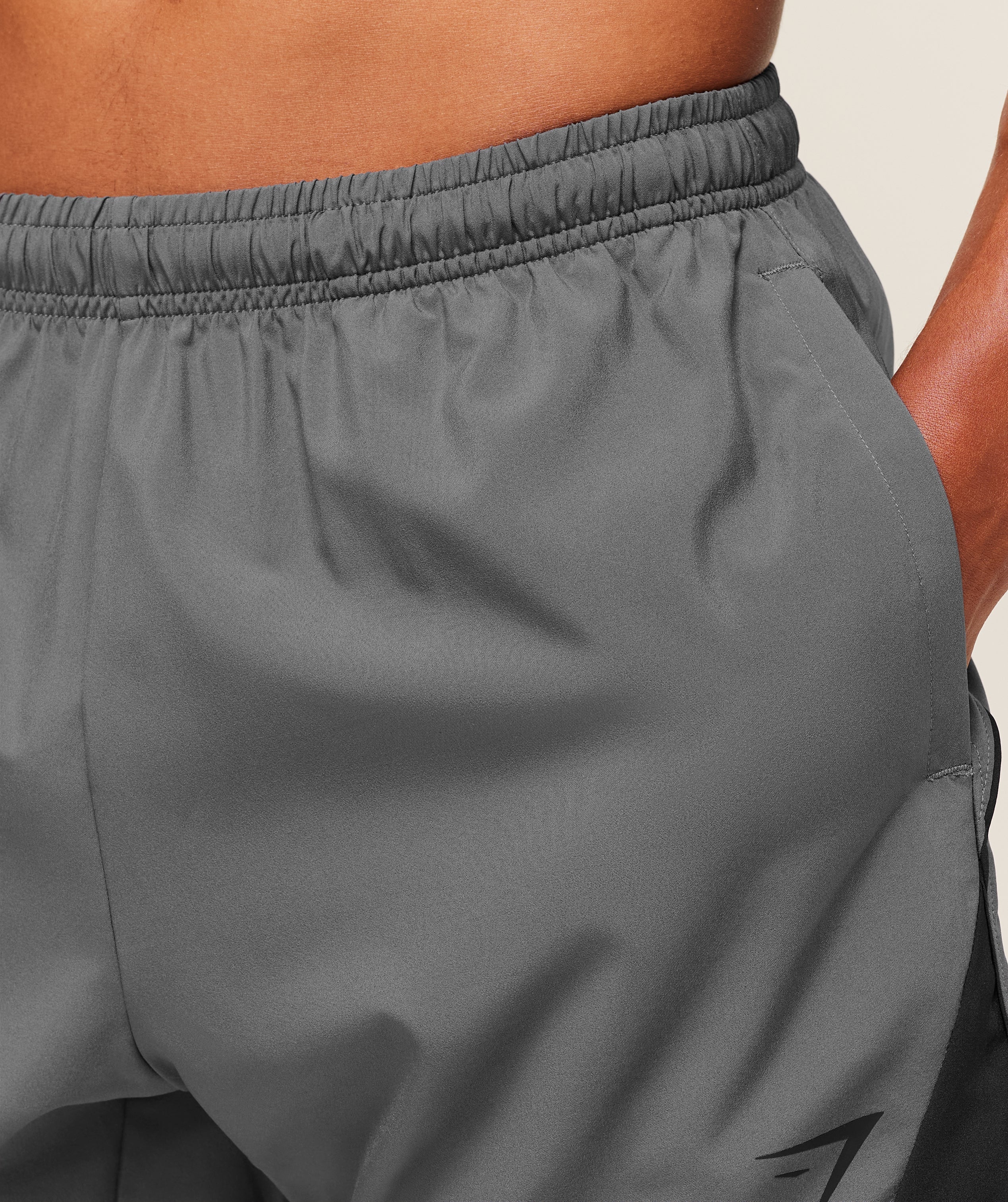Gymshark Arrival Block 6" Shorts Dark Grey