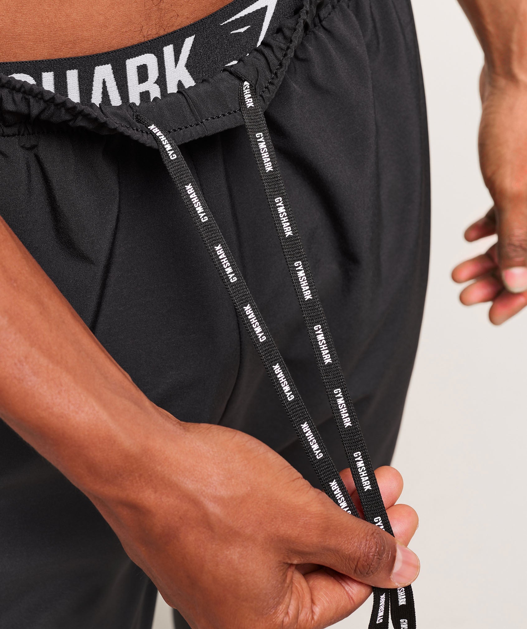 Gymshark Arrival Woven Tall Joggers Black