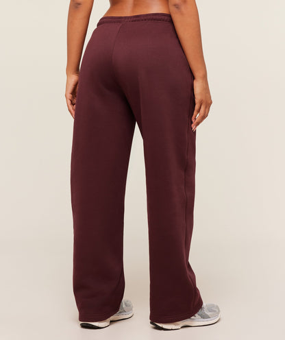Women's Gymshark Cosy Luxe Straight Leg Regular Joggers Rich Maroon