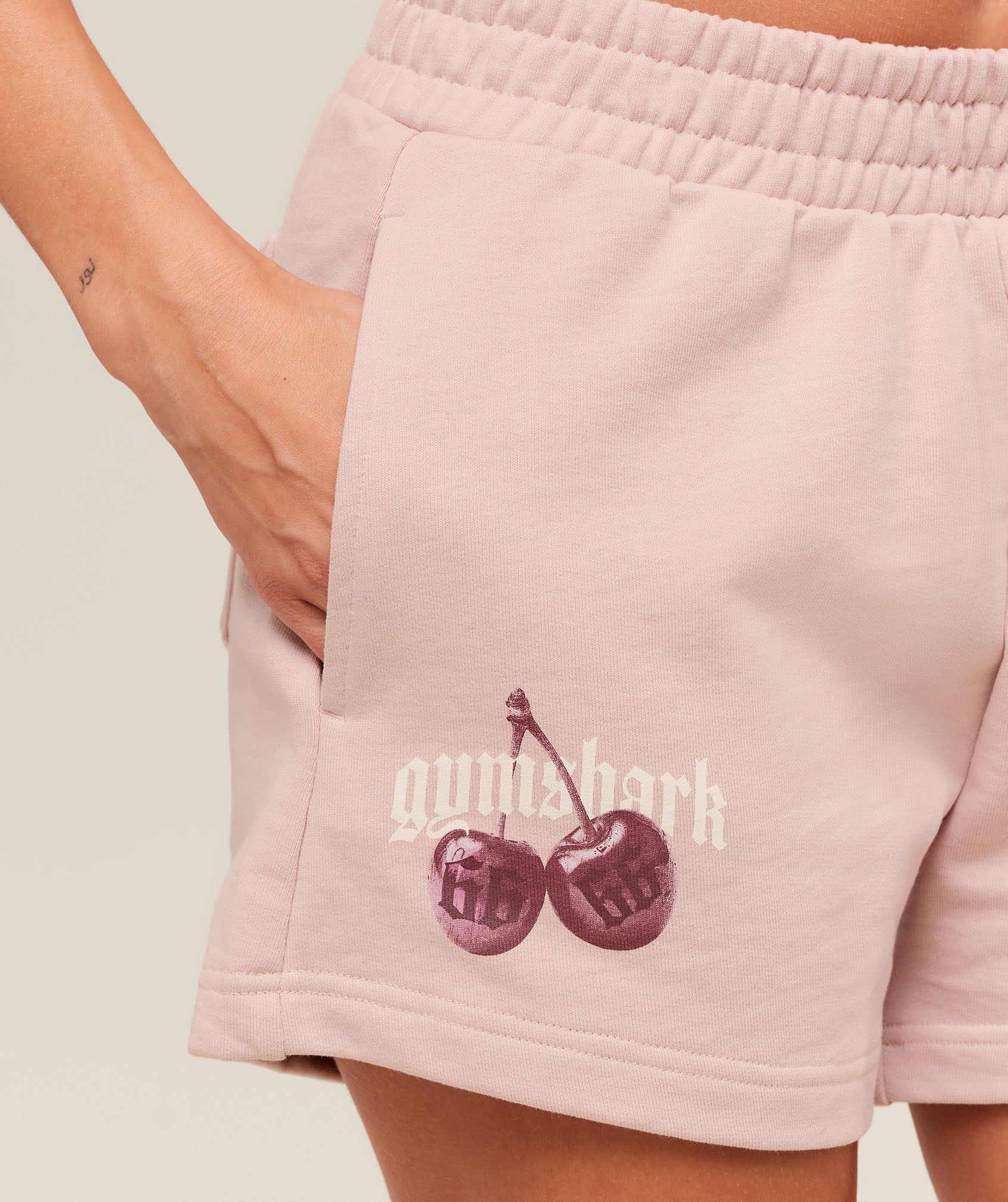 Women's Gymshark Cherry Graphic Short Lift Pink