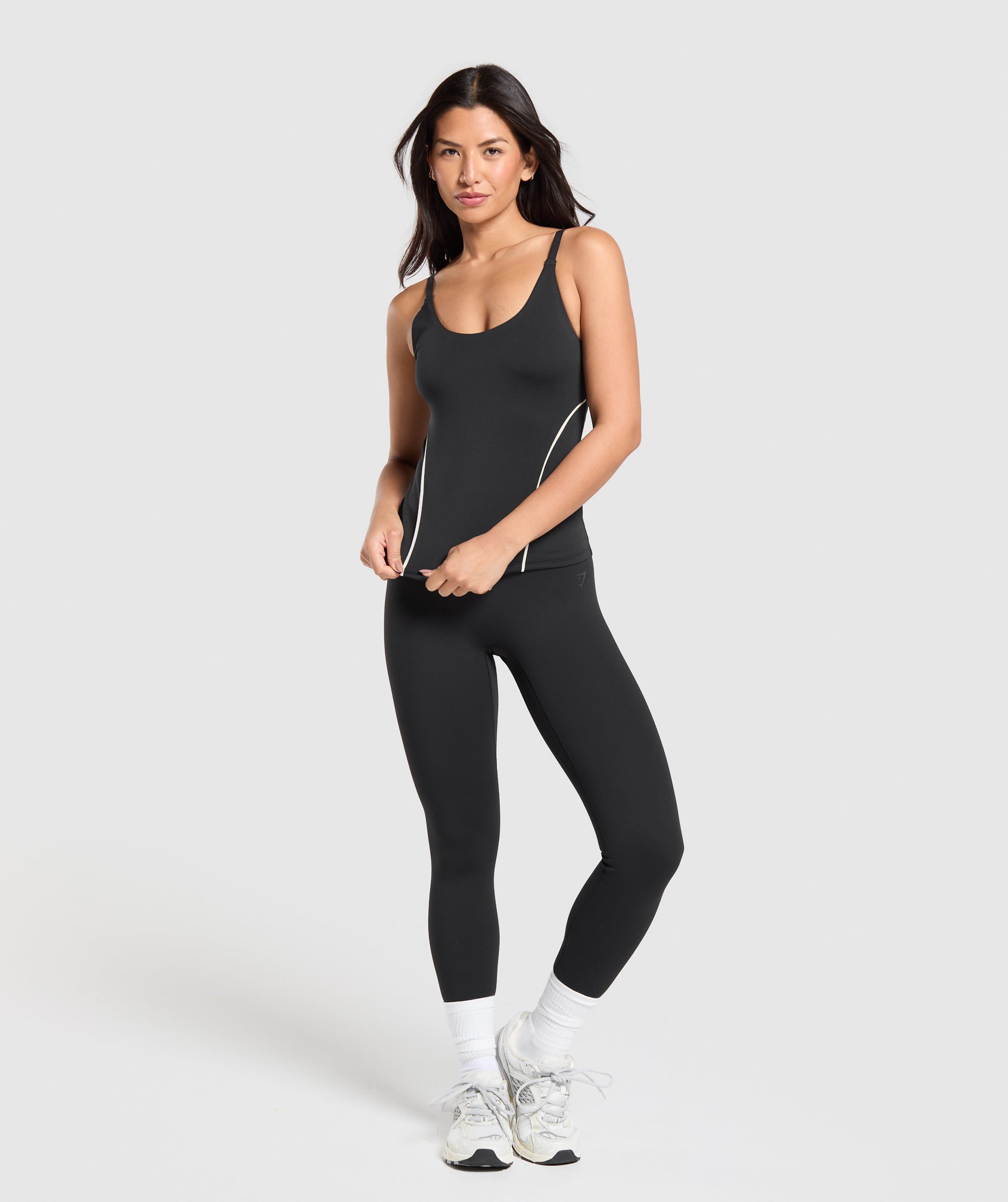 Women's Gymshark Contour Stitch Tank With Shelf Black