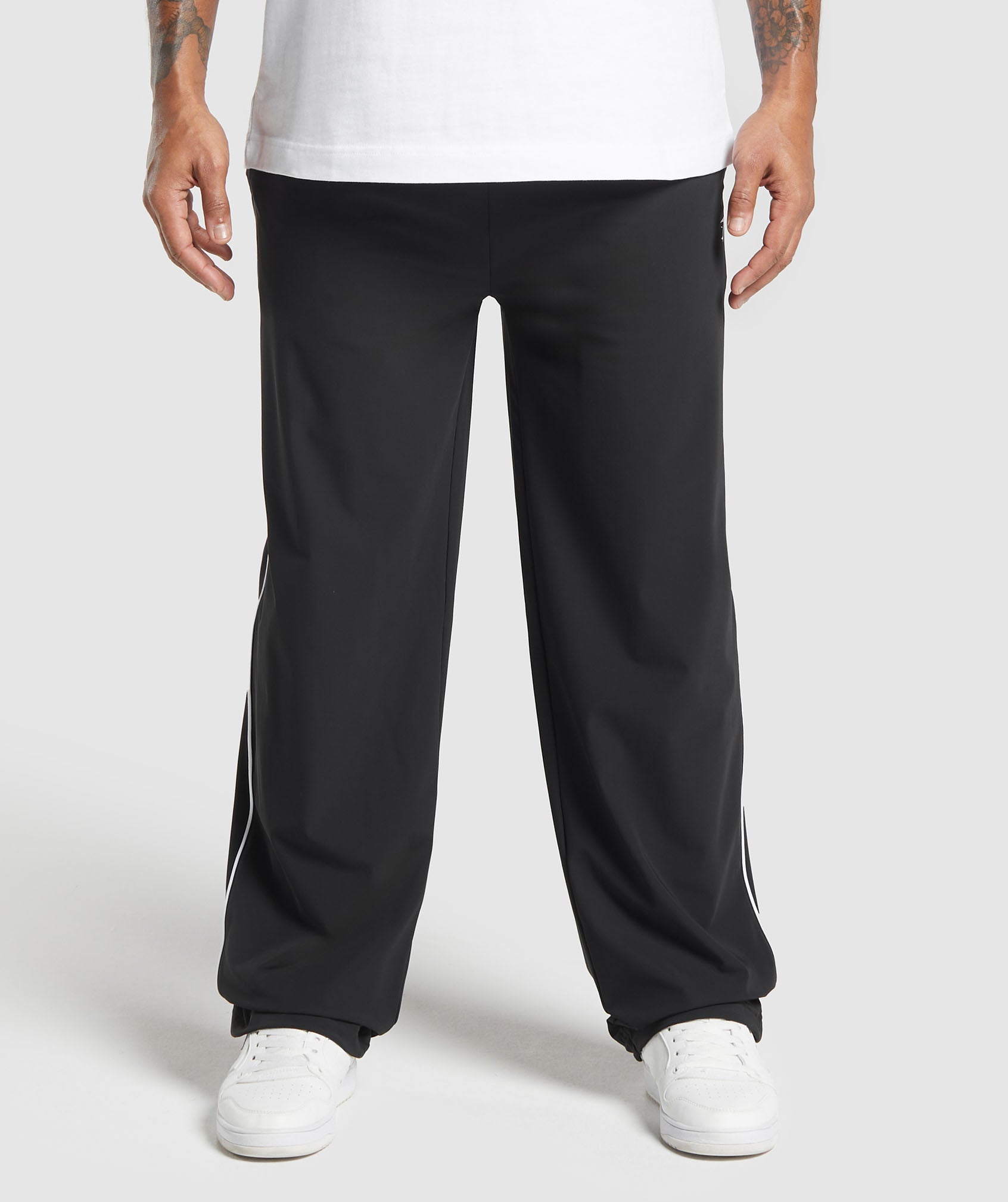 Gymshark Contrast Straight Leg Pant Black