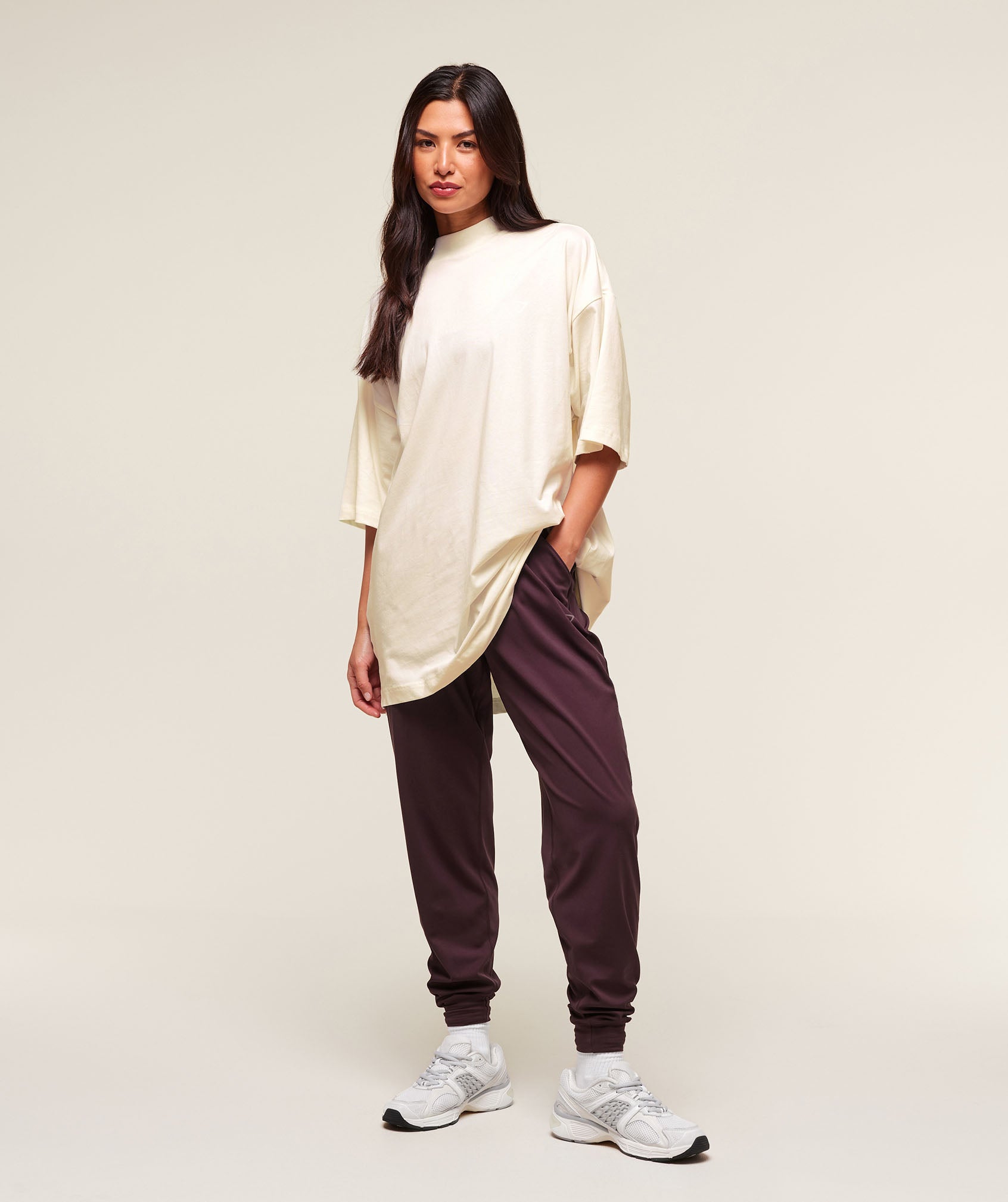 Women's Gymshark Covered Jogger Cherry Purple