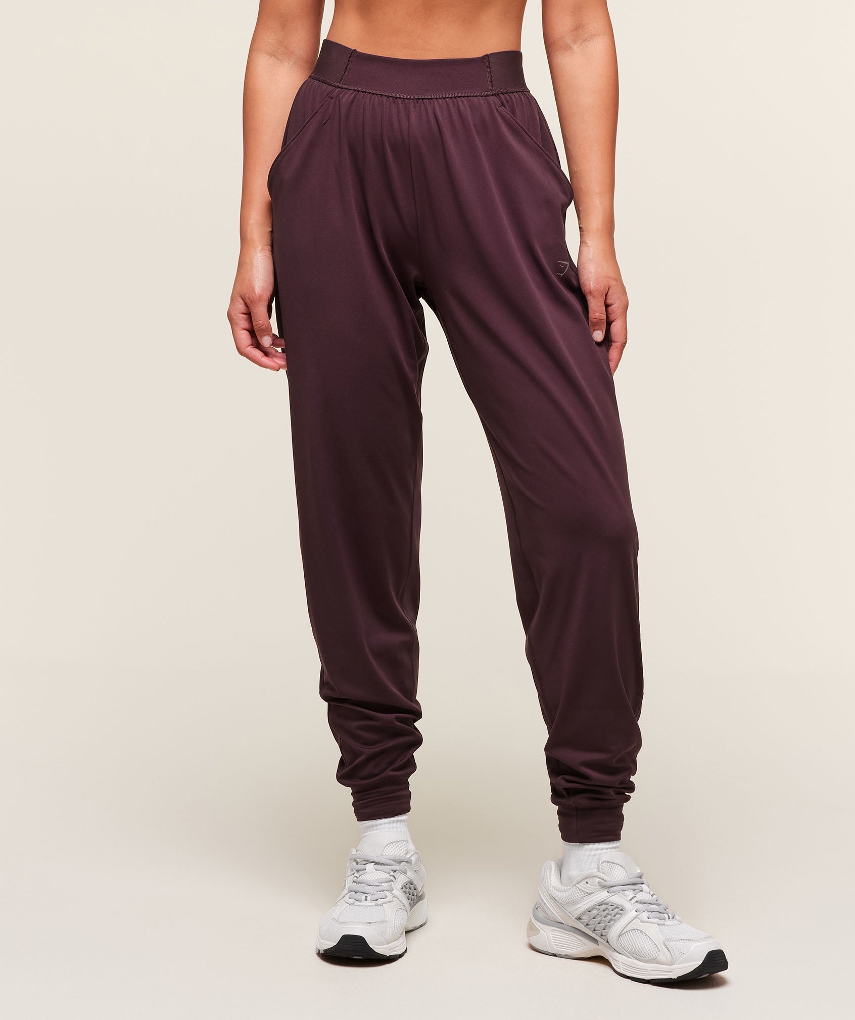 Women's Gymshark Covered Jogger Cherry Purple
