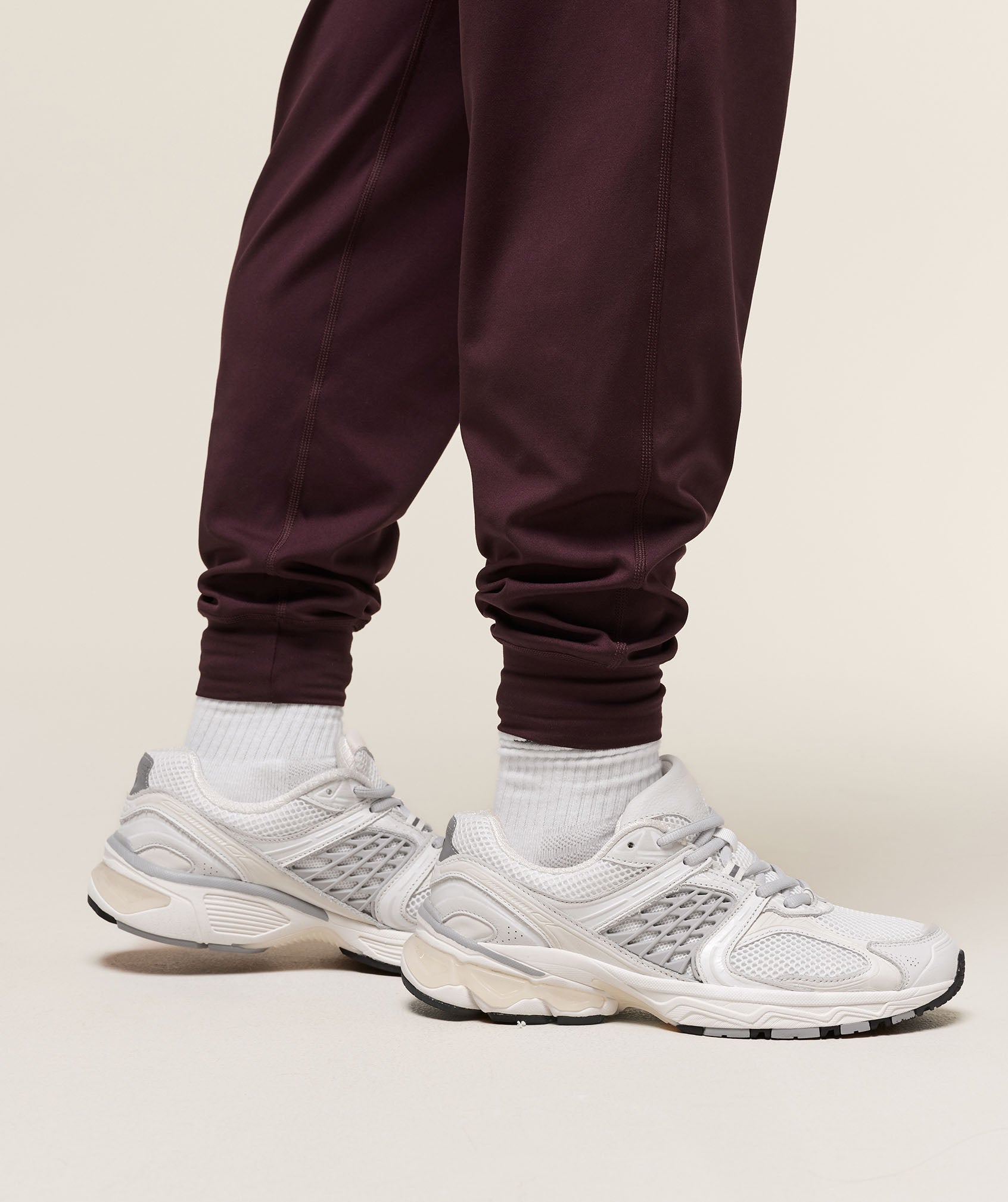 Women's Gymshark Covered Jogger Cherry Purple