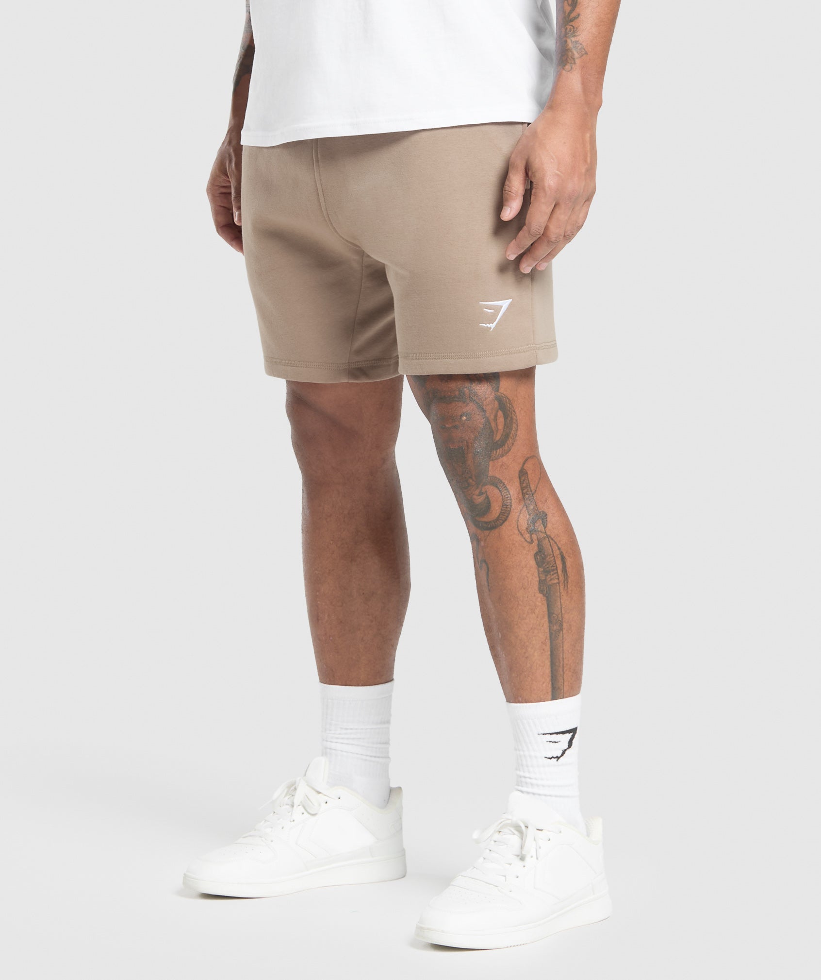 Gymshark Crest 7" Shorts Lifestyle Brown