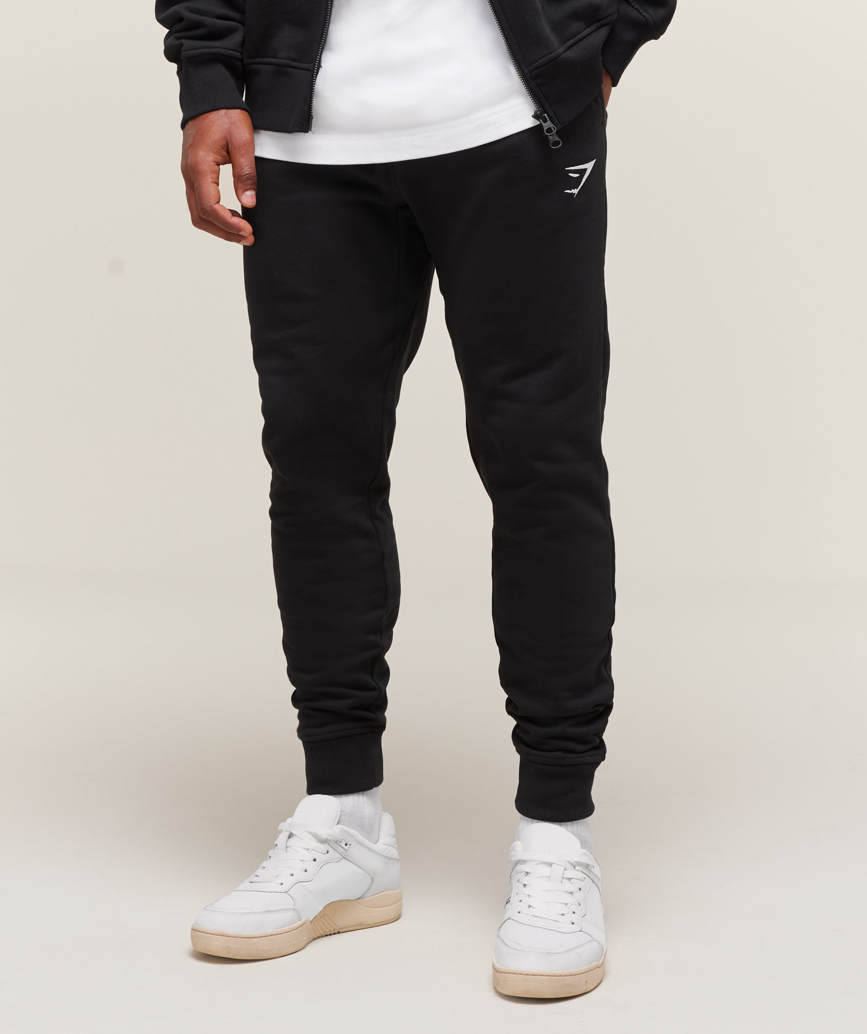Gymshark Crest Joggers Black