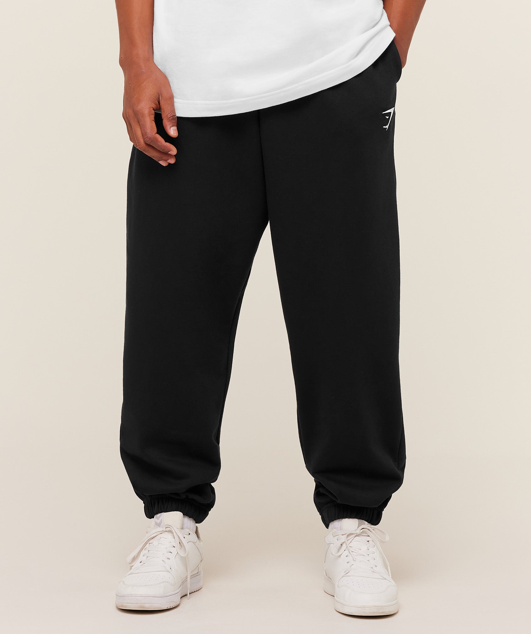 Gymshark Crest Oversized Joggers Gs Black